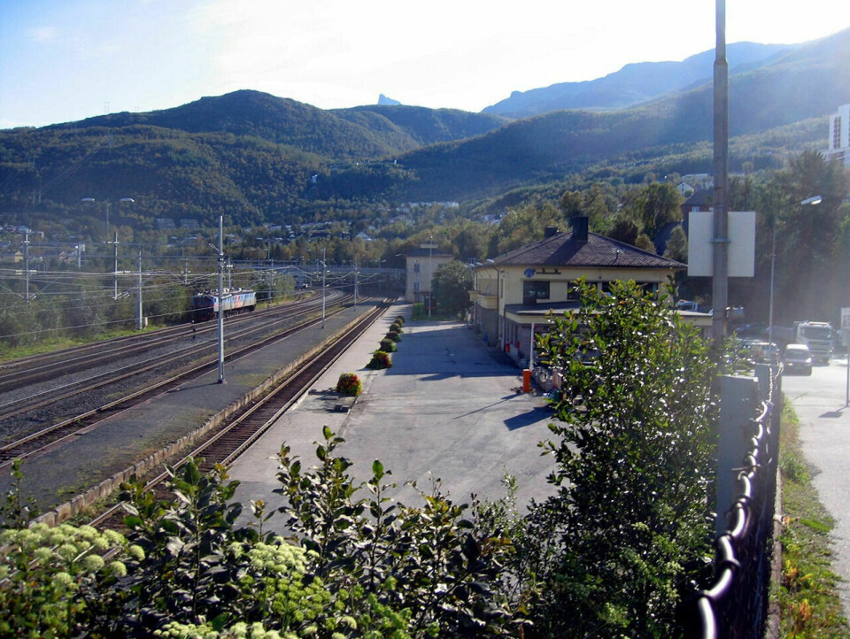 Togstasjonen i Narvik er endestasjon for Ofotbanen og landets nordligste stasjon. men for å komme hit må man ta tog gjennom Sverige, Bodø er fremdeles endeholdeplassen for det norske jernbanenettet. Foto: Vidar Knai / NTB SCANPIX.