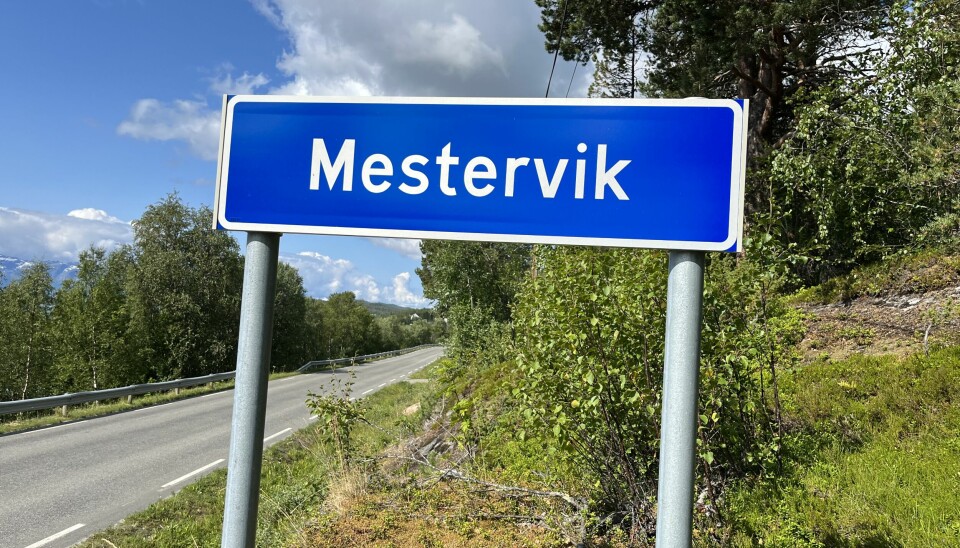 Mestervik Bygde- og idrettslag henvendte seg allerede i februar til Kartverket med ønske om at Mestervik heller enn Meistervik blir brukt som poststed.
