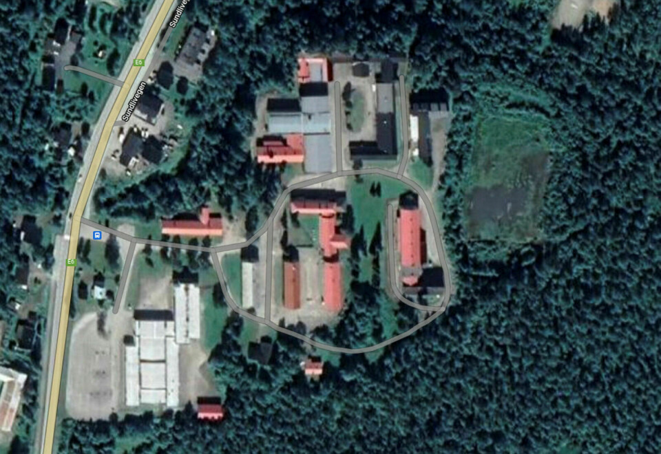 PÅ PLASS: Synergiparken, som er lokalisert i de gamle lokalene til Bardufoss videregående skole, har endelig fått rett adresse hos Statens kartverk. FOTO: 	Skjermbilde / Google Maps Foto: Skjermbilde / Google Maps