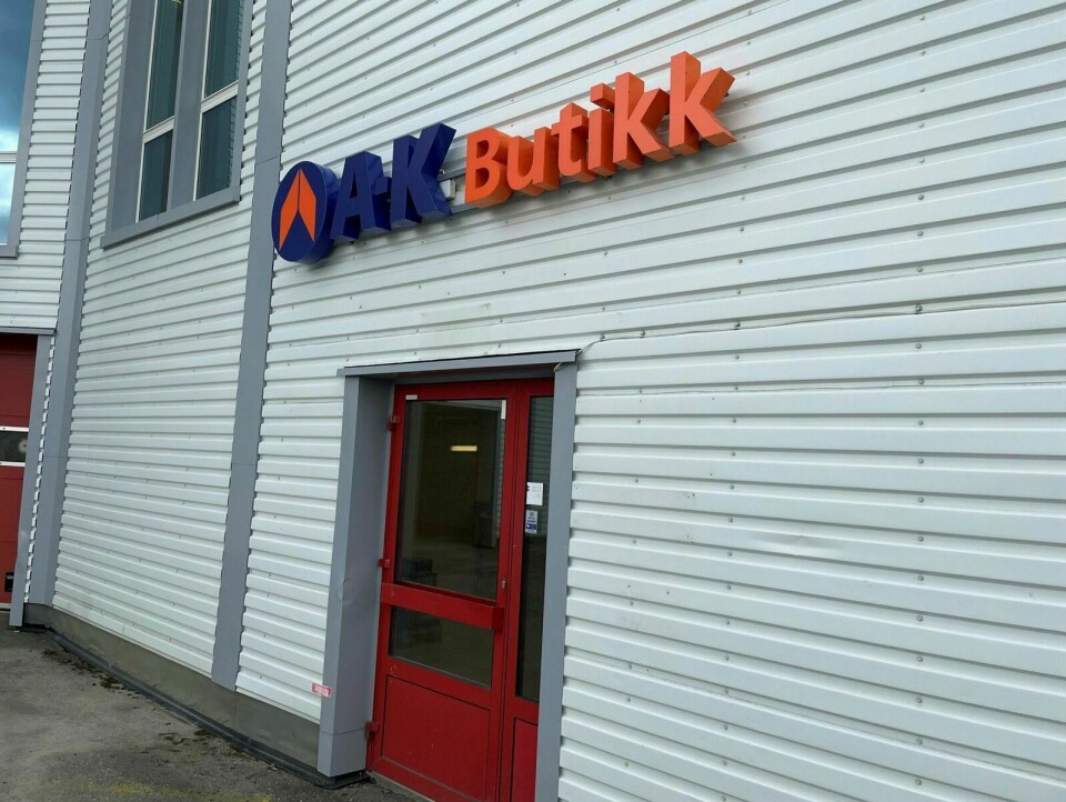 LOKAL FORHANDLER: Nye Troms har ikke lyktes med å nå A-K maskiner Bardu for å få klarhet i hvordan moderbedriftens konkurs påvirker forhandleren på Setermoen. Foto: Knut Solnes