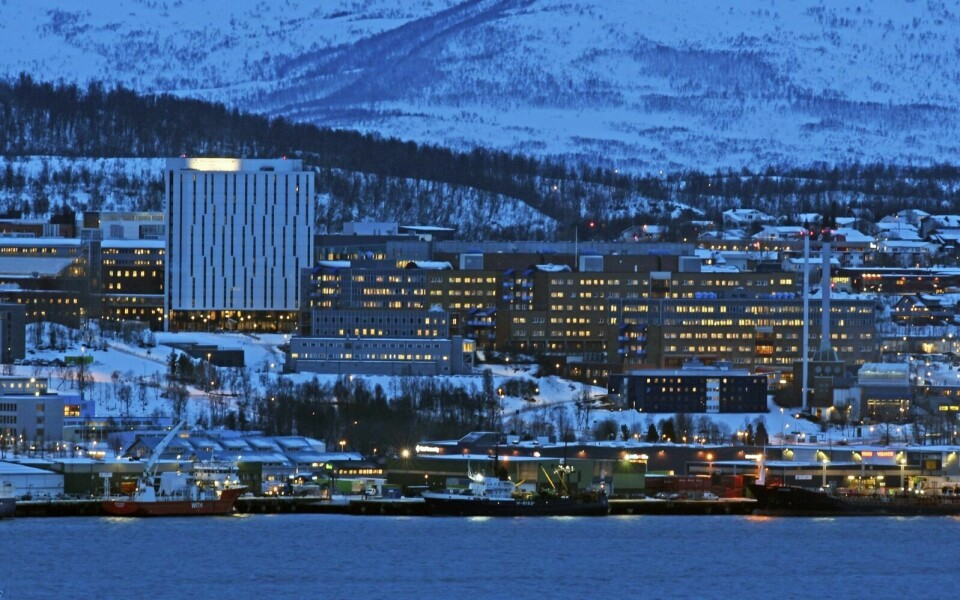 TROMSØ: Tirsdag ble det registrert 119 nye tilfeller av koronasmitte i Tromsø. Men kun én er innlagt på sykehuset. Foto: Rune Stoltz Bertinussen / NTB
