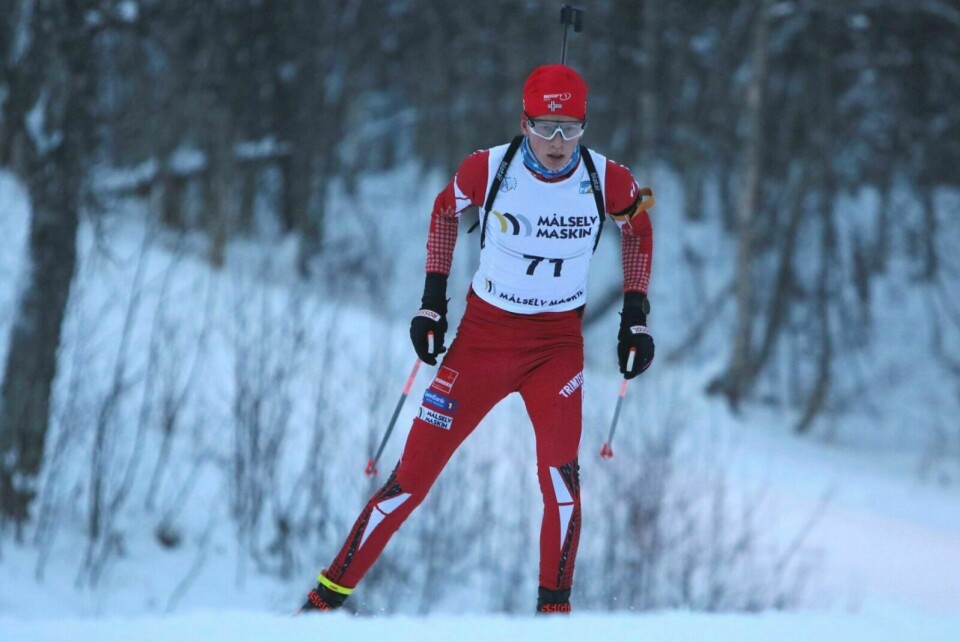 SØLV: Skiskytter Ivar Eldor Finbakken overrasket seg selv med et sterkt langrenn under KM. Her fra kretsrennet i skiskyting på Bardufoss tidligere i januar.