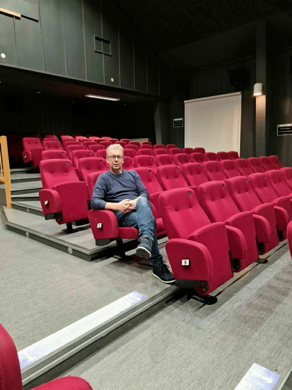 LUNSJKINO: Den 25. januar starter Setermoen kino med såkalt «lunsjkino». Det er kinoansvarlig Bengt Eggen svært klar for. Foto: Privat
