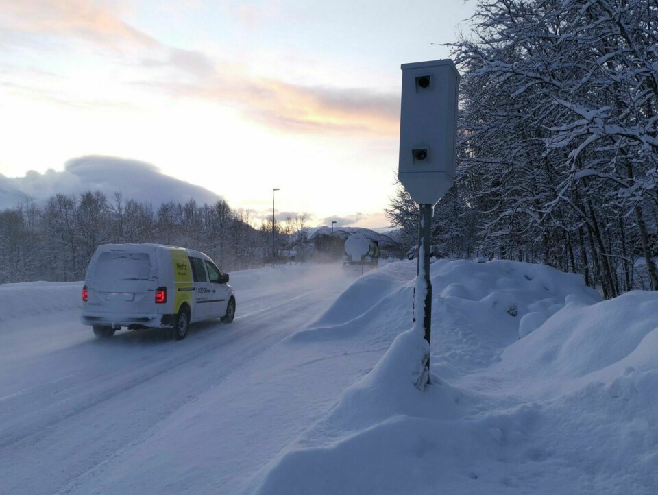 DØMT: En bilfører er dømt i tingretten etter en fartsovertredelse ved en fotoboks ved Buktamoen. Illustrasjonsfoto: Torbjørn Haugli