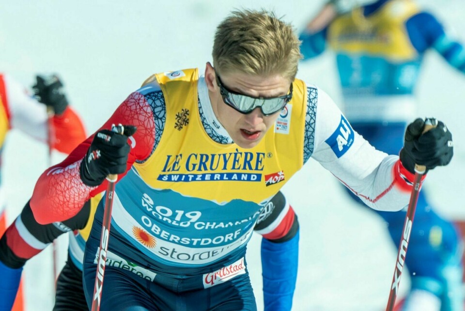 TRÅ FINALE: Erik Valnes gikk sterkt i Finland fredag, men ble stoppet av snøforholdene i finalen. Foto: Terje Pedersen/NTB (arkiv)