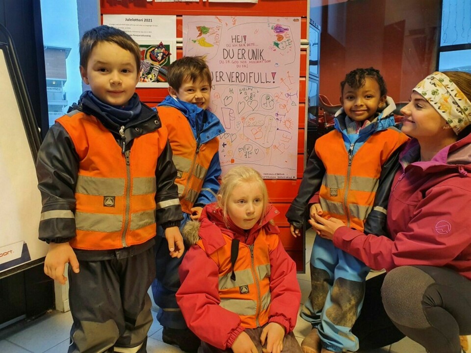 DU ER UNIK: Det håper barna i Seterveien barnehages vennskapspatrulje at de husker på. Foto: Privat Foto: Privat