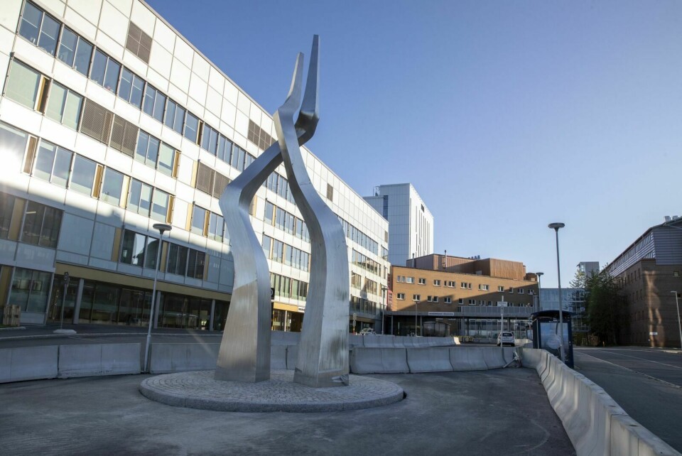 8 INNLAGT I NORD: Tirsdag var 320 koronasmittede pasienter innlagt på sykehus i Norge. Det er en økning på 25 pasienter fra dagen før. Arkivfoto: Terje Pedersen / NTB