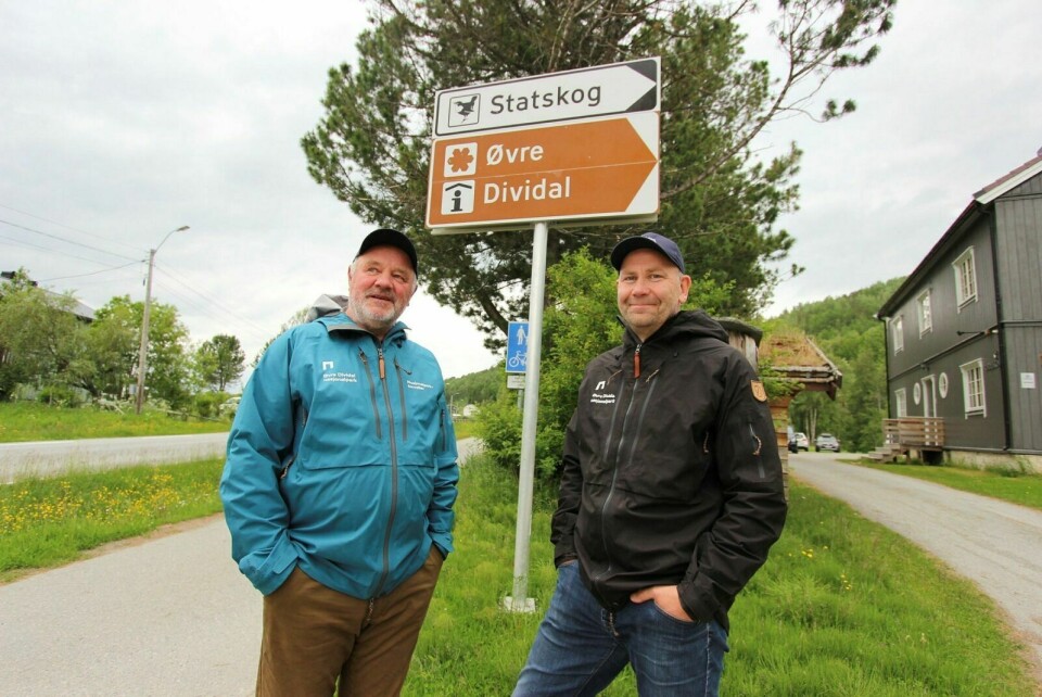 HALVVEIS TIL HUNDRE: Nasjonalparkforvalter Bjørn Morten Baardvik (t.v.) og styreleder Nils-Ole Foshaug gleder seg til å markere 50-årsjubileet til Øvre Dividal nasjonalpark. Foto: Vera Lill Bjørkhaug