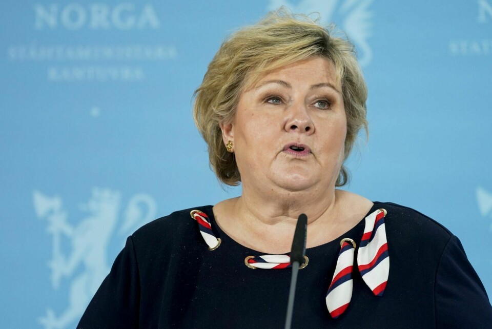 NYE REGLER: Statsminister Erna Solberg under en pressekonferanse om koronasituasjonen. Foto: Torstein Bøe / NTB