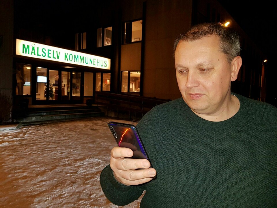 LIKER IKKE: Målselv-ordfører Bengt-Magne Luneng mener kommunen burde kunne fått beskjed om at store deler av Målselv var uten blant annet mobildekning hele søndag. Foto: Ivar Løvland