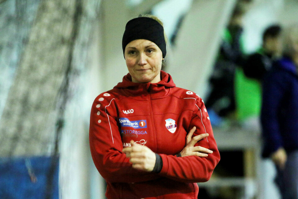 NY ROLLE: Jeanette Hansen har hatt flere trenerroller i Bardufoss OIF. Her fra tiden hun styrte juniorlaget. Foto: Ivar Løvland