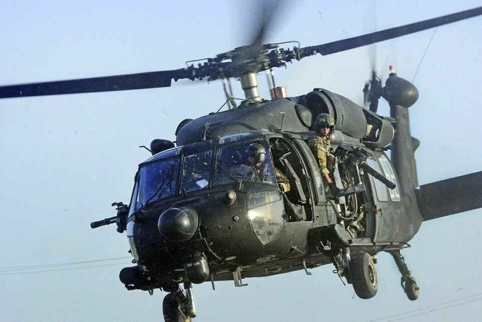 TIL BARDUFOSS? Sikorsky UH-60 Black Hawk har blitt trukket fram som en helikoptertype som kan være aktuell for Hæren. Forutsatt at flertallet på Stortinget blir enige om å kjøpe inn transporthelikoptre til Hæren. Foto: Sersjant Taresha Neal Joiner, US Army
