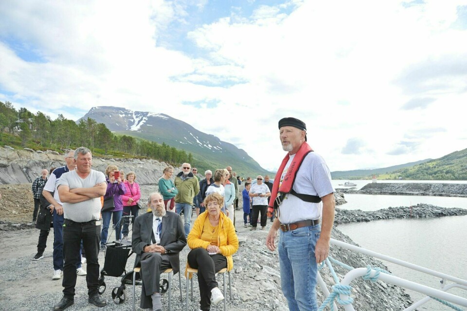 STORFORNØYDE: I sommer stod Johan Robertsen (t.h.) for den offisielle åpninga av Aursfjord båthavn. Nå blir det gjesteplasser også. Foto: Kari Anne Skoglund (arkiv)