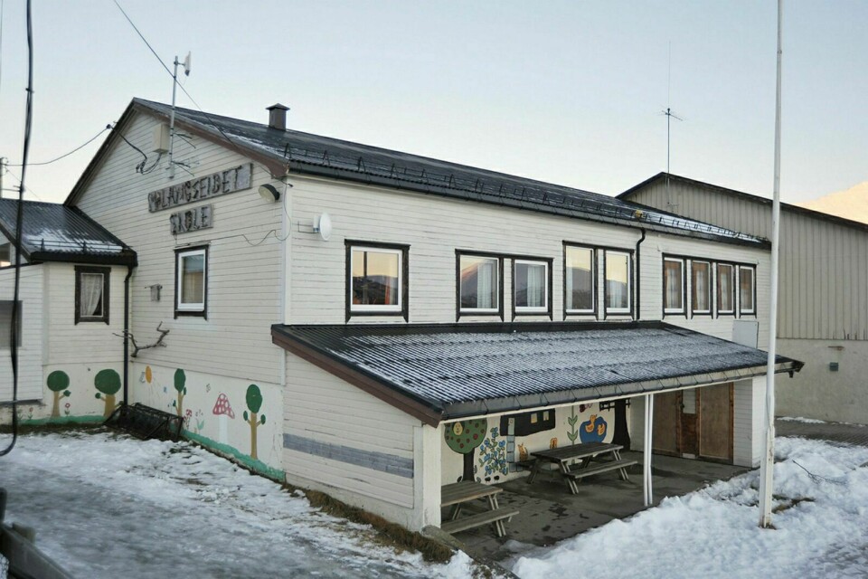 VIL LEGGE NED: Formannskapet i Balsfjord gikk onsdag inn for å legge ned Malangseidet skole, ett knapt år etter at den ble stengt på grunn av dårlig brannsikkerhet. ARKIVFOTO.