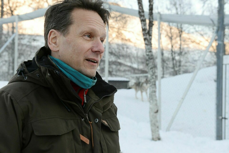 BLIR BANKSJEF: Daglig leder Jens Dybwad i Polar Park skal tilbake til bankvesenet, nå som banksjef. Men han vil savne oppgavene i dyreparken i Salangsdalen. Foto: Knut Solnes (arkiv)