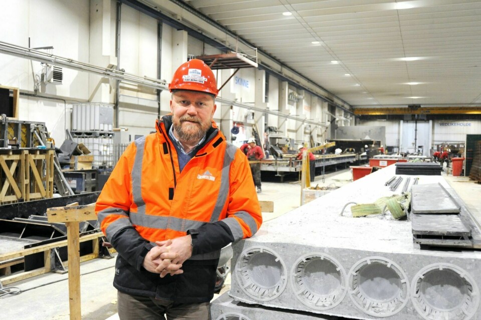FORNØYD: Daglig leder i Element Nor, Isak Berntsen er godt fornøyd med å kunne kalle seg en av de mest miljøvennlige betongelementprodusenter i Norge. Foto: Maiken Kiil Kristiansen (Arkiv)