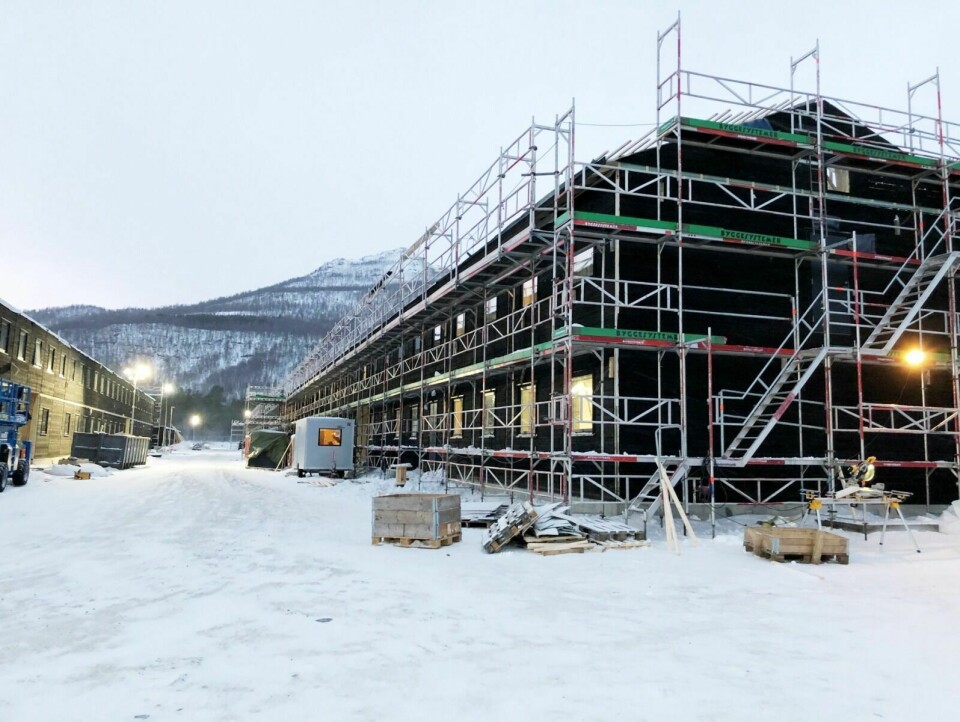 STRIDENS KJERNE: Det er oppdraget med å bygge denne leiren i Øverbygd som er stridens kjerne. Foto: Thor Eirik Bakken, Forsvasbygg (Arkiv)