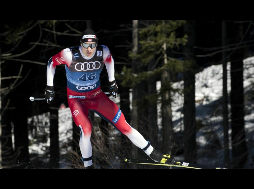 MÅTTE GI SEG: Erik Valnes måtte bryte Tour de Ski etter luftveisproblemer tirsdag. Foto: Terje Pedersen, NTB Scanpix