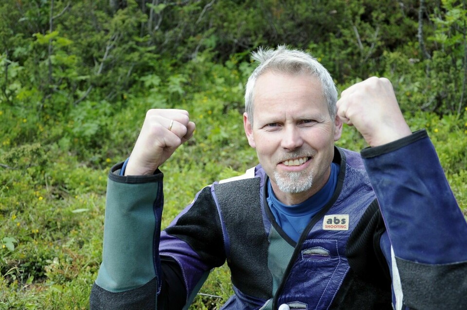 ENDELIG: Etter utallige forsøk, lyktes endelig Roy Håkstad i et NNM. Fredag vant han stangskytinga i Harstad. Foto: Tom-Vegard Feltstykket
