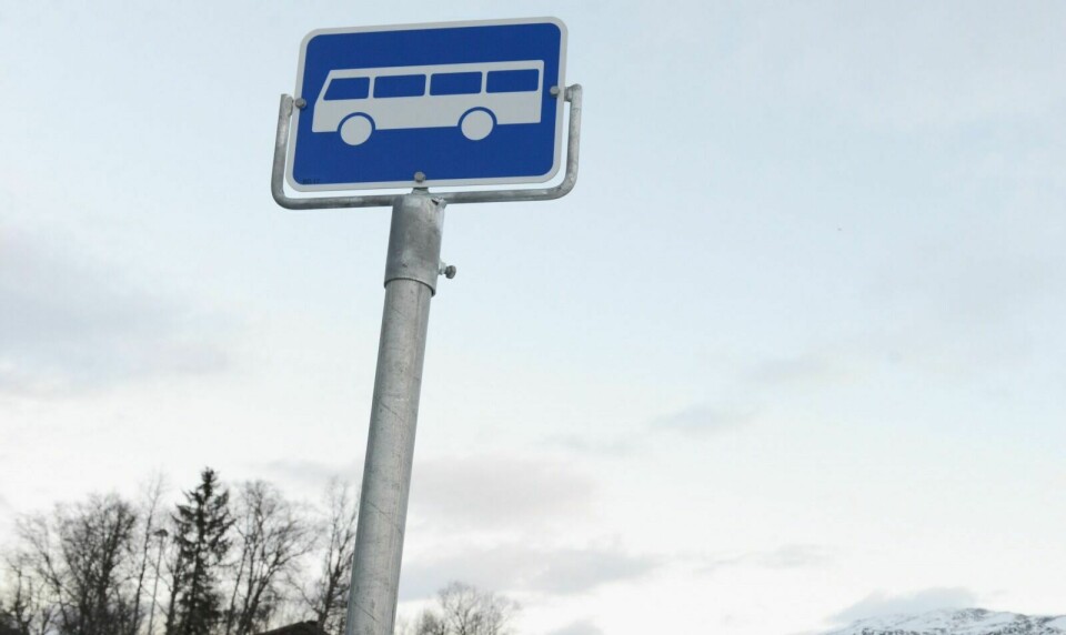 BER OM TILTAK: Foreldre ber om ny busslomme for å bedre trafikksikkerheten ved Gammelveien og Seterveien på Setermoen. Foto: Knut Solnes