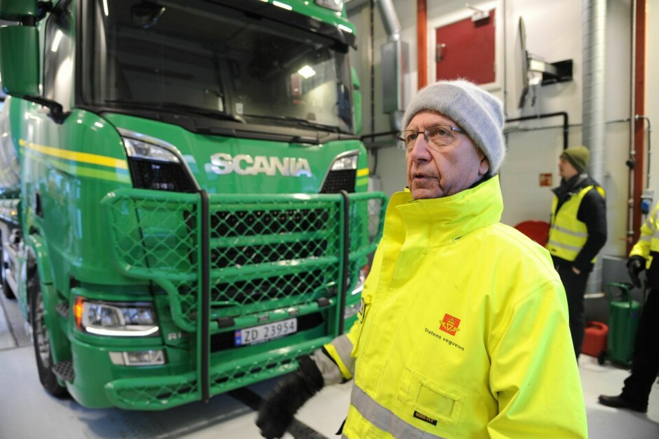 FAKTUM: De to fokuserte på at det er et faktum at majoriteten av godstransporten i Nord-Norge vil fortsette å foregå på veien, og at det derfor er viktig å få gode regelverk og kontrollsystemer på plass. Foto: Maiken Kiil Kristiansen