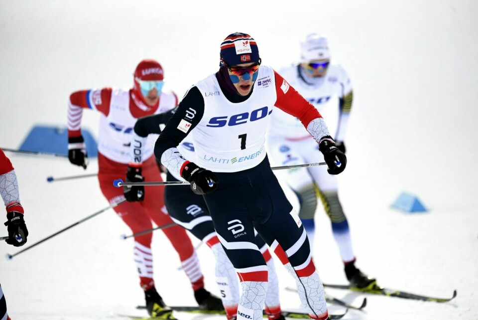 BEDRE ENN NOEN GANG: Erik Valnes herjet med konkurrentene på sprinten i Lahti mandag. Foto: Vesa Moilanen / Lehtikuva / NTB scanpix