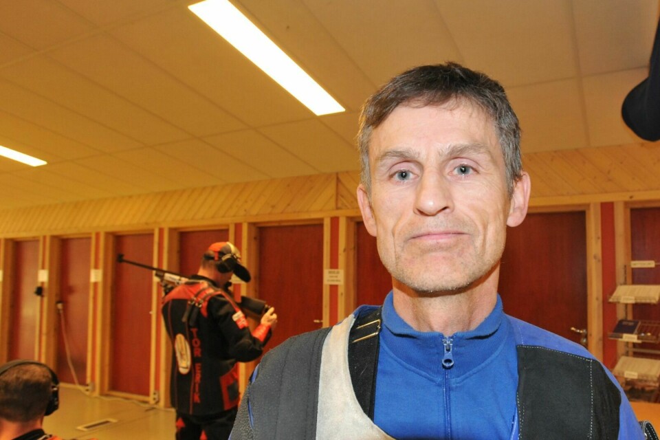 HOBBYSKYTTER: Jan Viktor Berntsen fra Målselv skytterlag har de siste årene skutt på hobbybasis. Foto: Malin Cerense Straumsnes