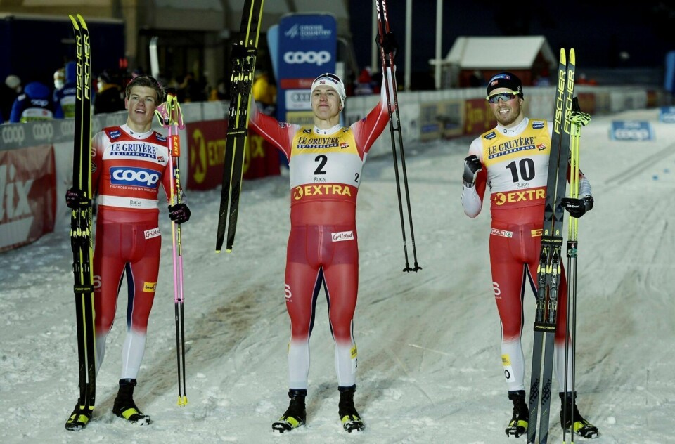 VANT: Erik Valnes vant sprinten i Ruka sist fredag, foran lagkameratene Johannes Høsflot Klæbo og Emil Iversen. Foto: Emmi Korhonen Lehtikuva NTB