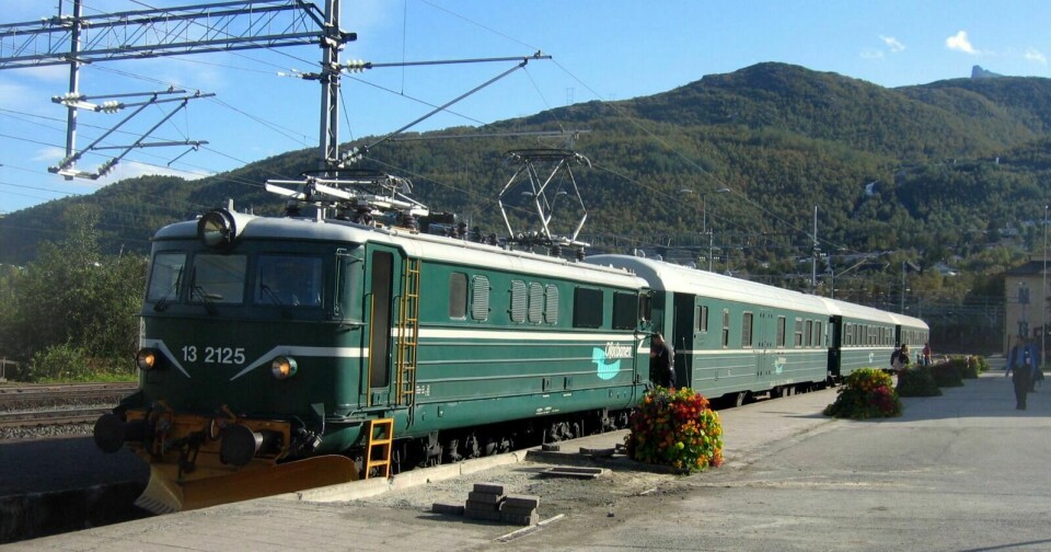 Tog tilhørende Ofotbanen AS på Narvik stasjon. Arkivfoto: Vidar Knai / Scanpix