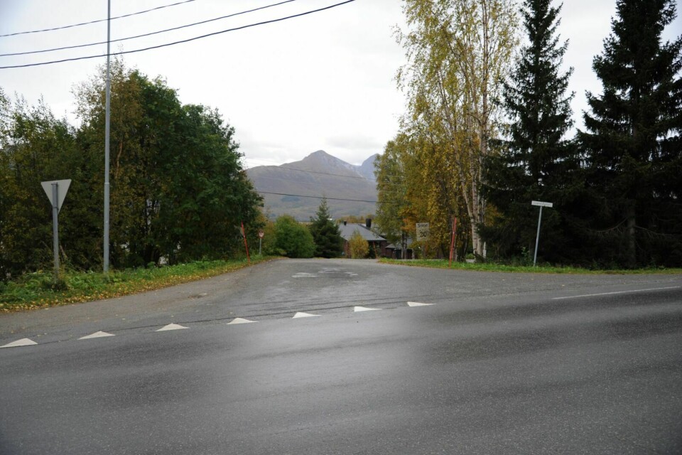 FLERE VEIER: Kvinnen kjørte flere steder på Storsteinnes, blant annet her, i Grønnvollveien. Foto: Maiken Kiil Kristiansen
