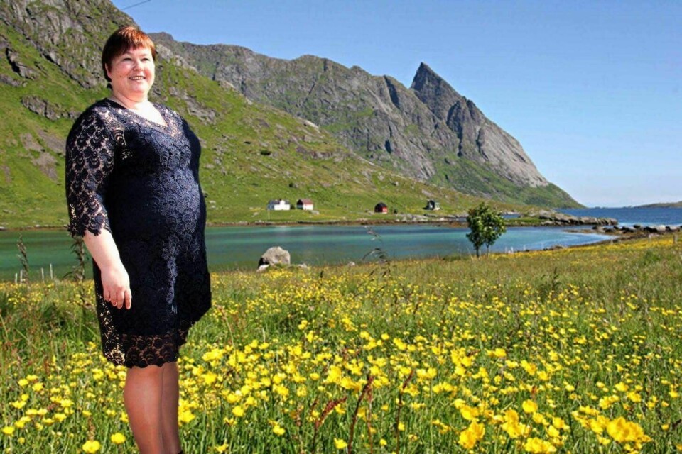 FØR-BILDET: Slik så Karina Sørfjordnes ut i fjor sommer. Bildet er en fotomontasje. Foto: ROLF CHRISTIAN ØRNHOLT