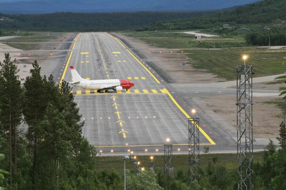 GJORDE VENDEREIS: Flyet kom seg omsider til Bardufoss etter en kontrollsjekk på Gardermoen. Foto: Terje Tverås