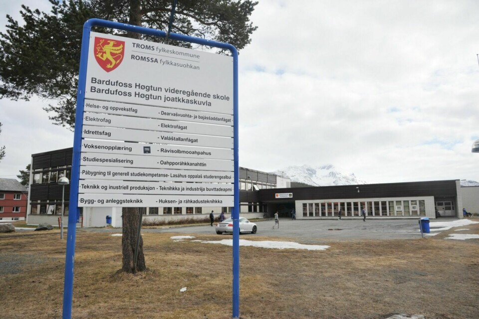 IKKE LENGER I BRUK: Gamle Bardufoss videregående skole. Foto: MORTEN KASBERGSEN