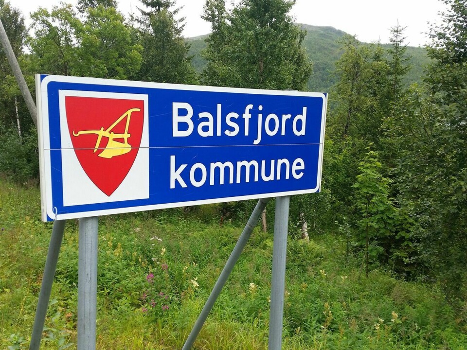 KJØRTE FOR FORT: En bilist kjørte for fort i Balsfjord og ble fratatt førerkortet.