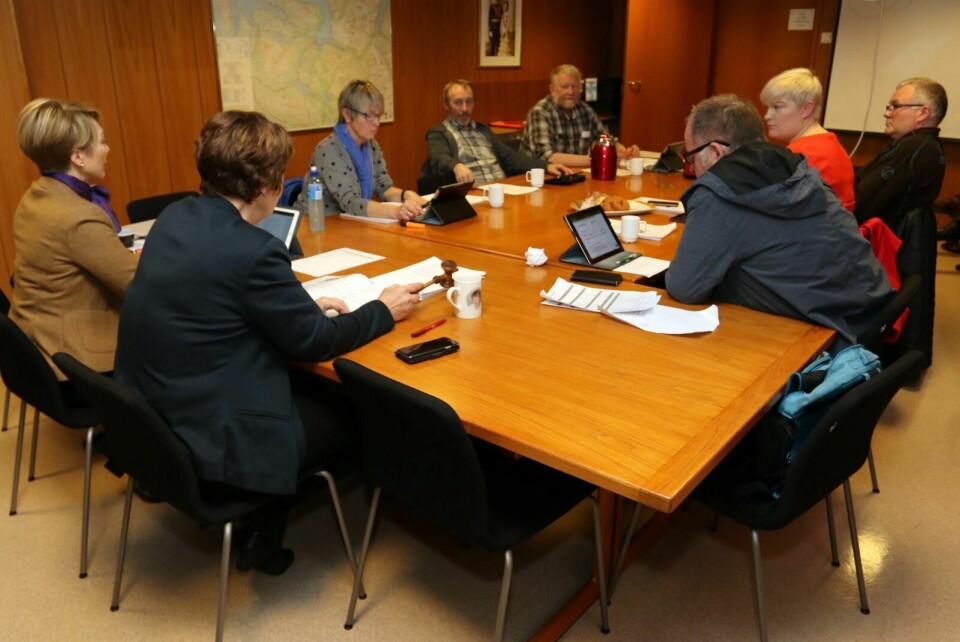 ENSTEMMIG: Her stemmer formannskapet enstemmig for at Malangseidet barnehage fortsatt skal få bestå. Foto: Ivar Løvland