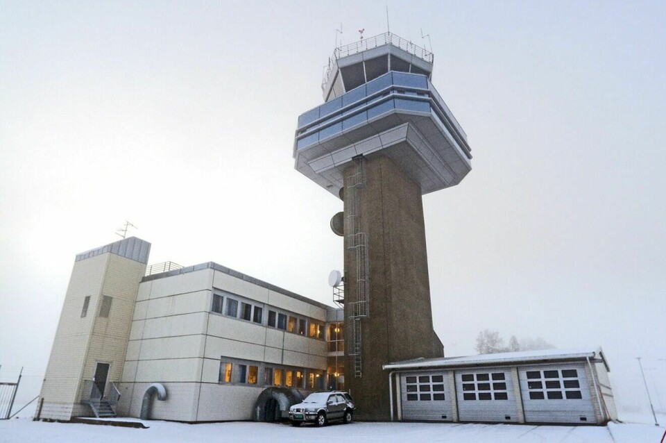 BEDRE EFFEKTIVISERING: Avinor mener det vil føre til bedre effektivisering og innsparing dersom de selv kan regulere åpningstidene på Bardufoss lufthavn. Foto: Terje Tverås