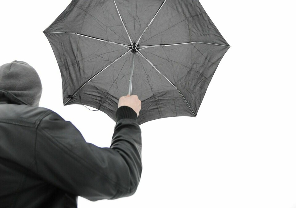 PARAPLYVÆR: I løpet av januar var det flere fine anledninger til å bruke paraply. (Illustrasjonsfoto)