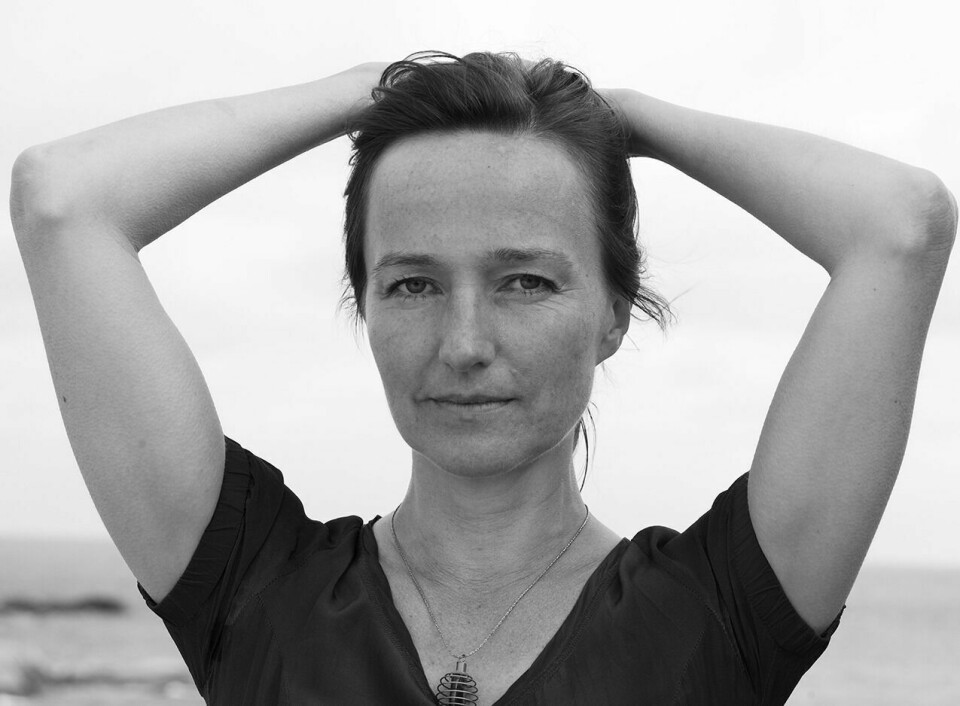UTE MED BOK: Bardu-forfatteren Line Nyborg ga i høst ut sin tredje bok, «For deg, for deg alene». Foto: Herdis Maria Siegert.
