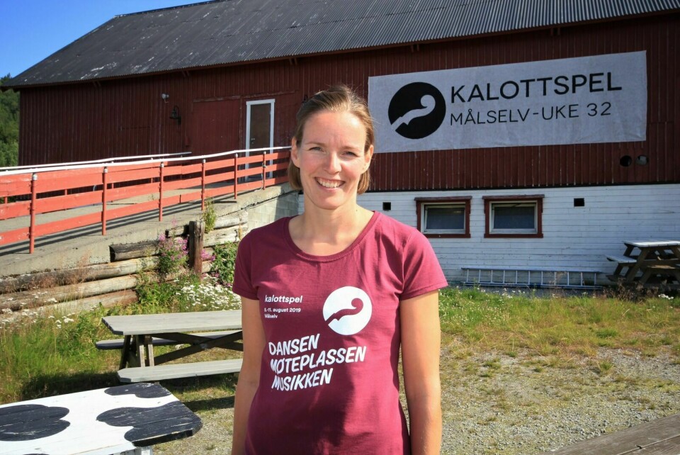 GLAD FOR STØTTE: Frivilligkoordinator for Kalottspel, Sigrunn Haugli, sier de mange frivillige som deltar på festivalen utgjør en betydelig årsak til den gode stemninga som alltid råder under arrangementsdagene.