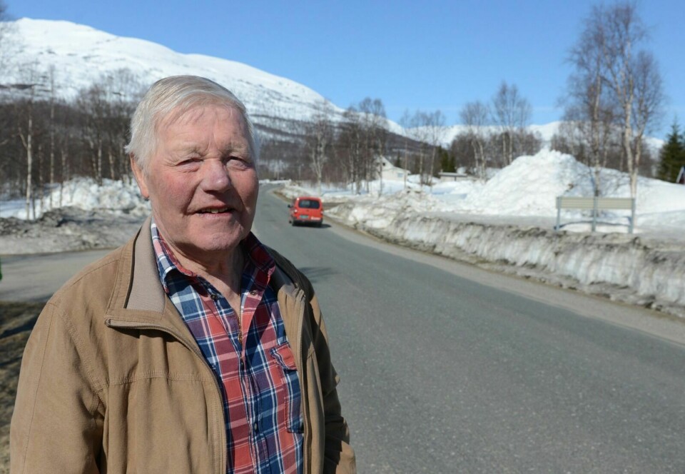 NÅ KOMMER 60-SONEN: Terje Øvergaard er fornøyd med at strekningen mellom Lund og Polar Park i Salangsdalen nå skal skiltes som 60-sone. Foto: Knut Solnes