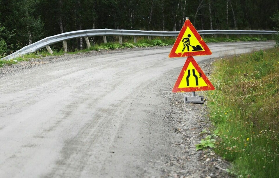 VENTETIDA ER OVER: Innbyggere og gårdsbruk i Fjellbygda er helt avhengige av Fylkesveg 288 i Malangen. I flere tiår har de ventet på asfalten, som blir lagt i disse dager. (Arkivfoto).