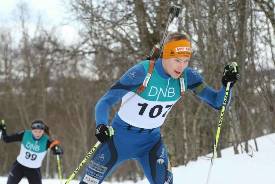 MESTER IGJEN: Sven-Are Paulsen vant seniorgullet under NNM skiskyting i Tromsø fredag. Foto: Ivar Løvland