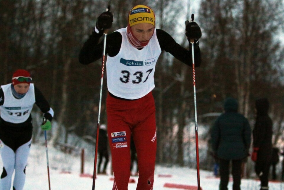 LANGRENN: Sivert Moen fra Mellembygd idrettslag gikk inn til en 19. plass i 17-årsklassen på første dag av junior-NM på ski. Han seiler nå opp blant favorittene i klassen før NNM. Foto: Ivar Løvland