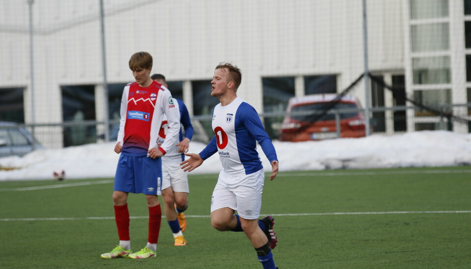 Andreas Barmen, som her feirer scoring mot BOIF, skal spille for Oslo-Ørn denne sesongen.