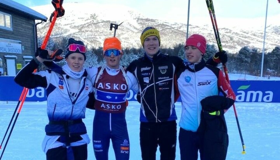 Emil Skjellberg (t.v.), Magnus Wassbakk, Peter Nystu og Bjørn-Anders Eriksen ble gullgutter for Troms på NM-stafetten.